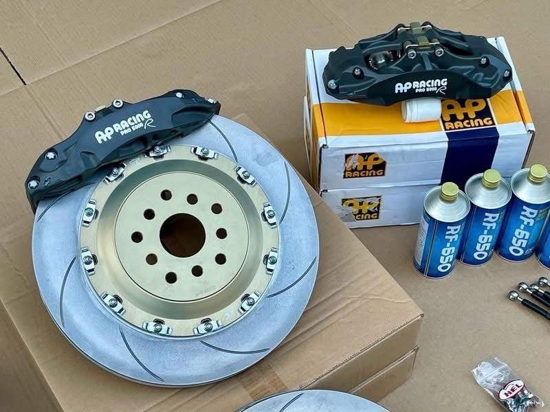 AP Racing Pro 5000 R complete brake kit for Impreza STI